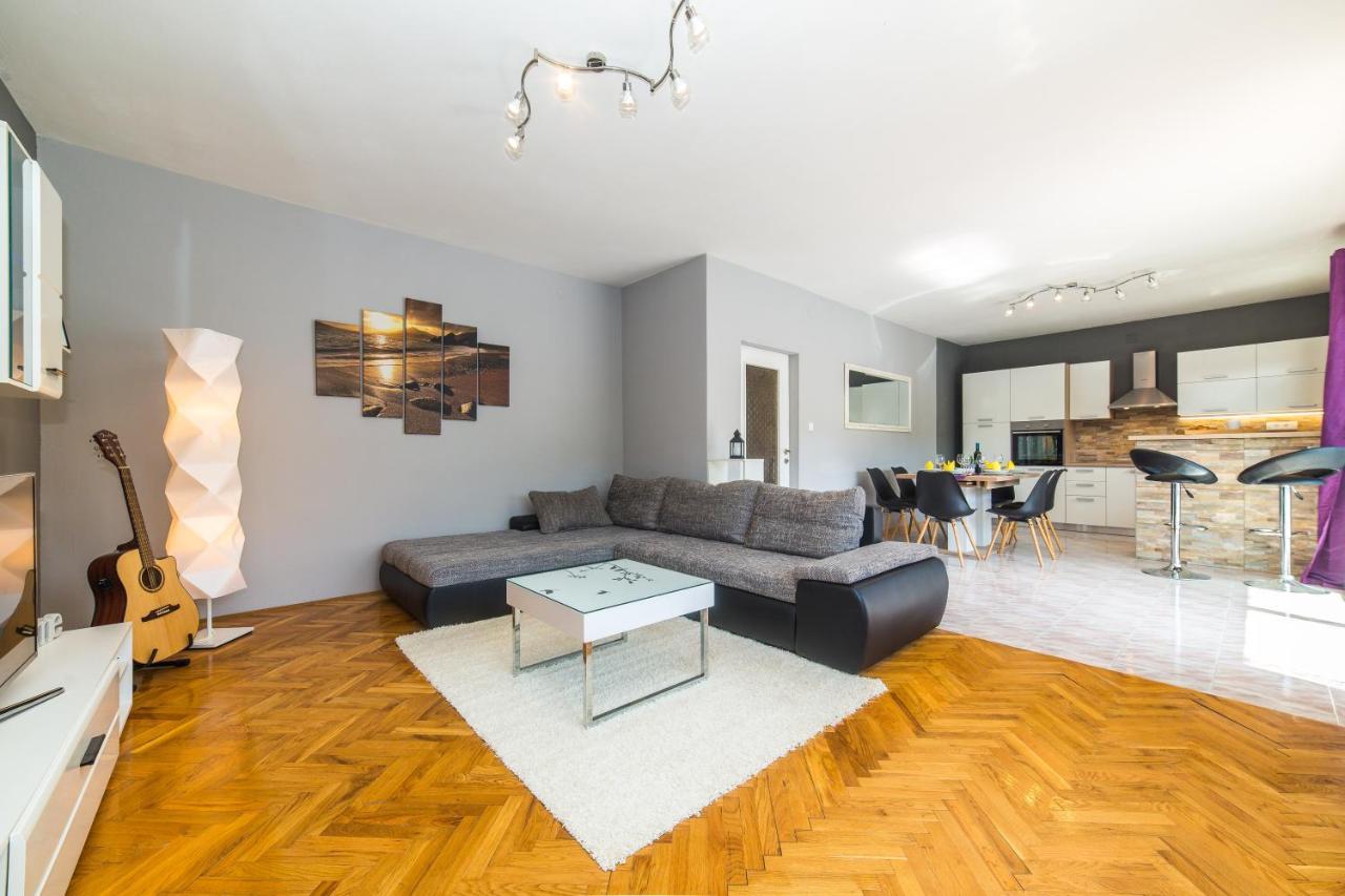 Holiday Home Villa Marija Radosic  Экстерьер фото